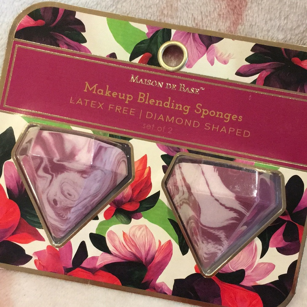 Plum Marbled Diamond Makeup Blending Sponge Duo NWT Maison De Base, Core Home